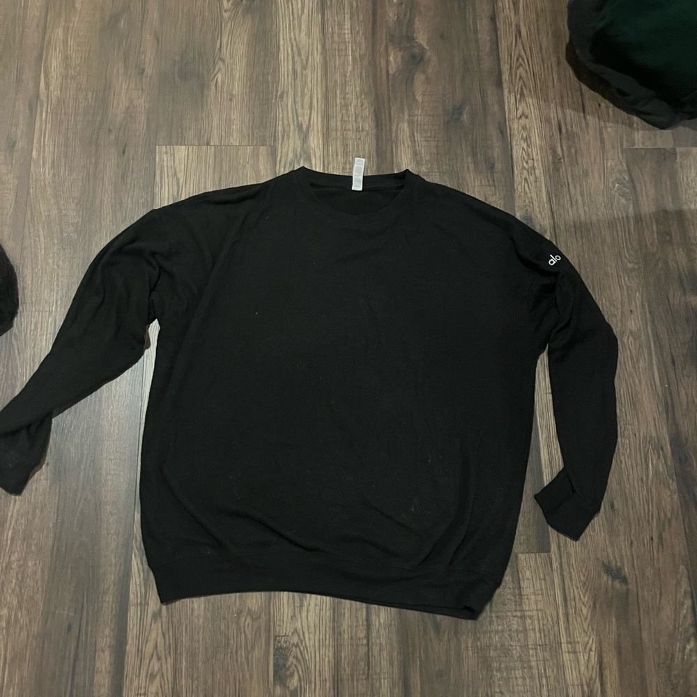 ALO Yoga Black Sweatshirt